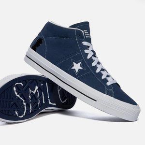 Navy Converse One Star